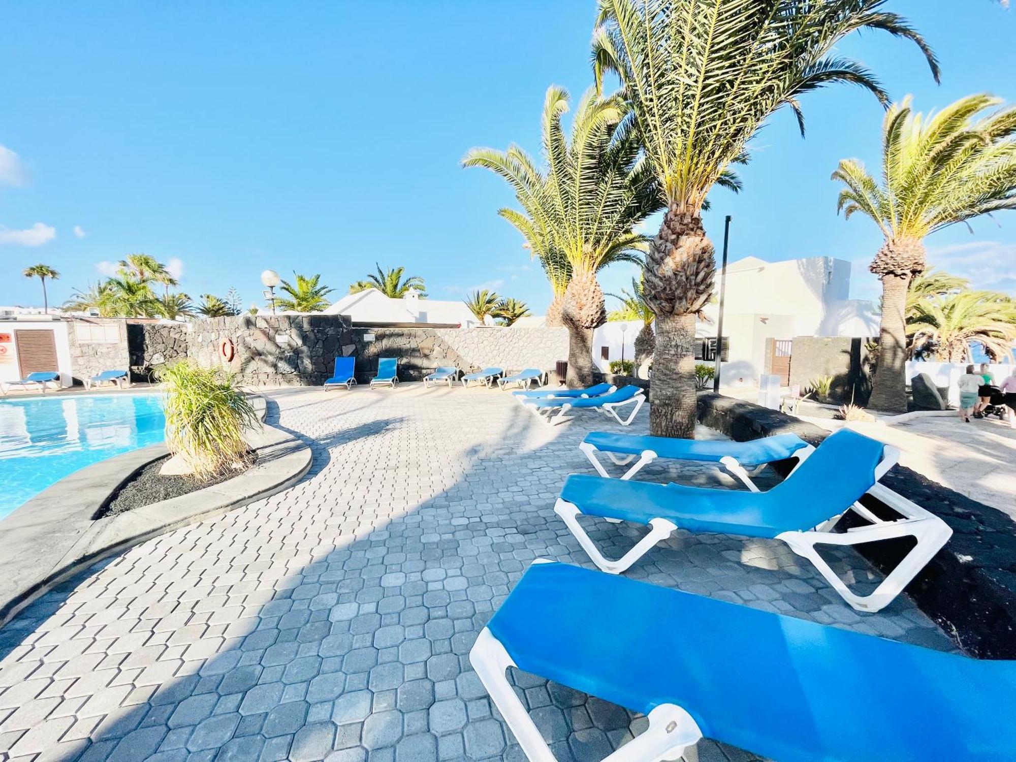 Trinity House En Playa Bastian Villa Costa Teguise Kültér fotó